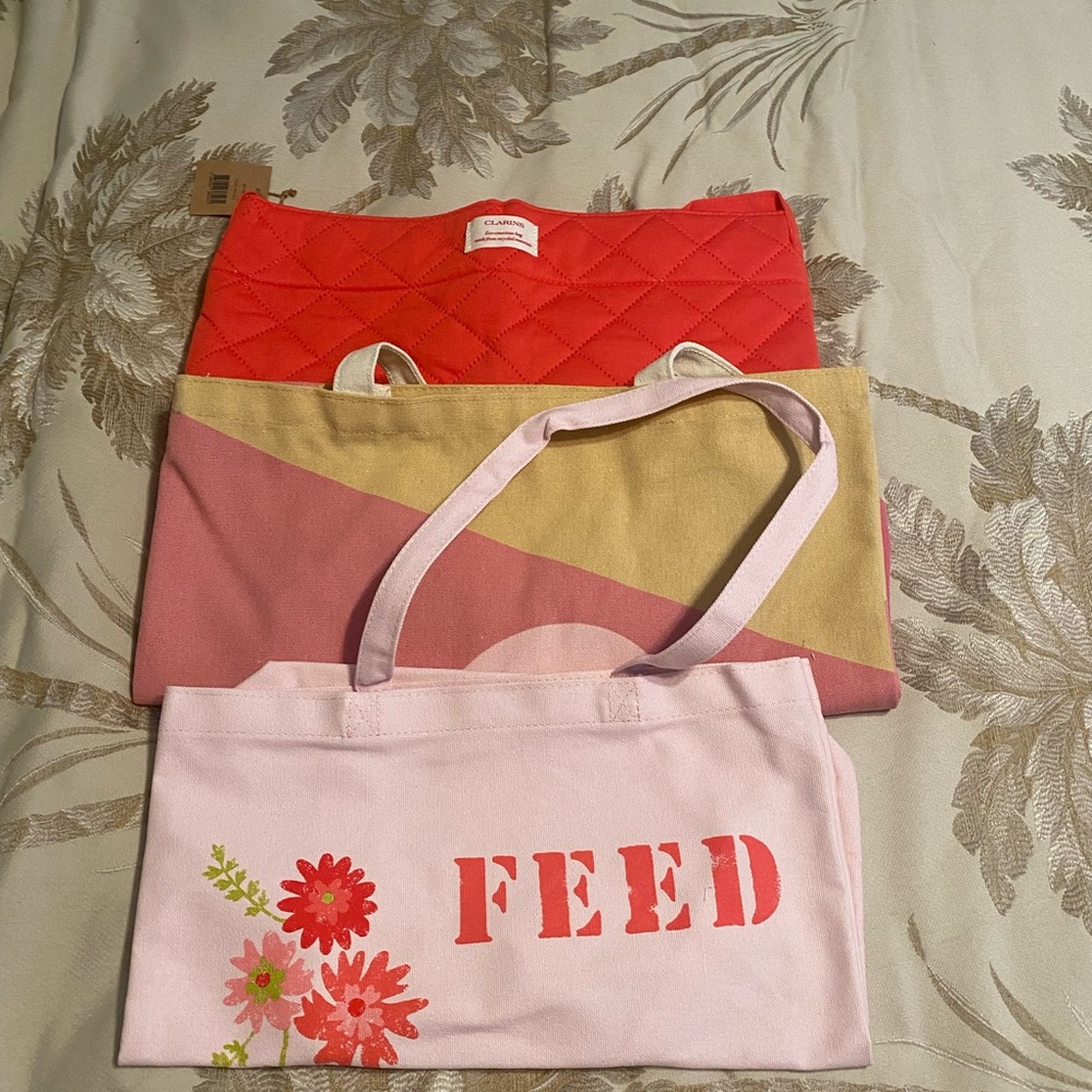 Clarins Red Quilted Tote Bag..plus xtra with purchased